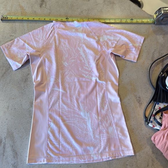 Hurley Rash Guard - Picture 3 of 3